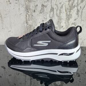 MSRP $105 Skechers GO GOLF Arch Fit Spikeless Golf Shoes Men’s Size 8
